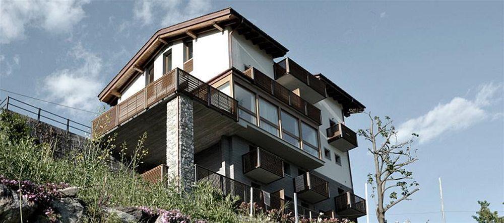 Wine Hotel Retici Balzi Poggiridenti Exterior photo